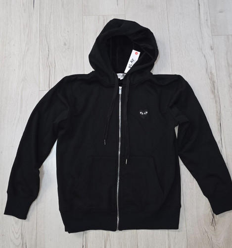 Play comme des garçons - comme,