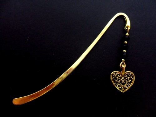 Gold colour heart charm - gold,